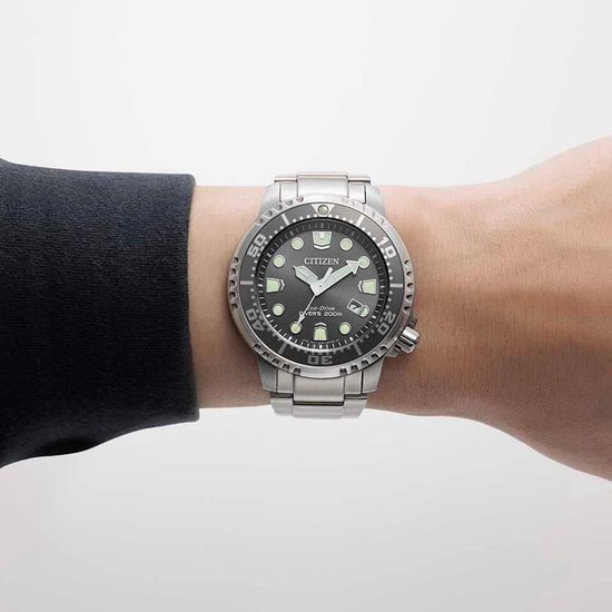 Наручные часы Citizen BN0167-50H