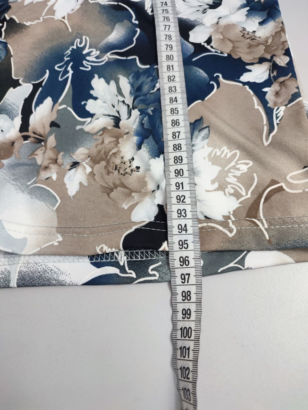 Платье стильное 48 размер