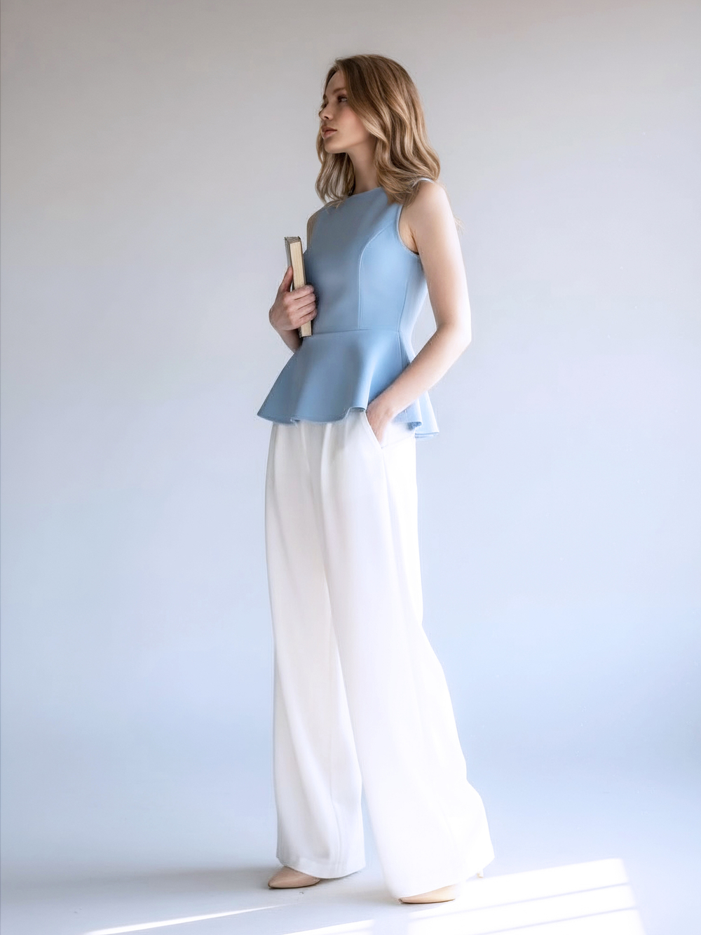 Вечерний топ-блузка с баской