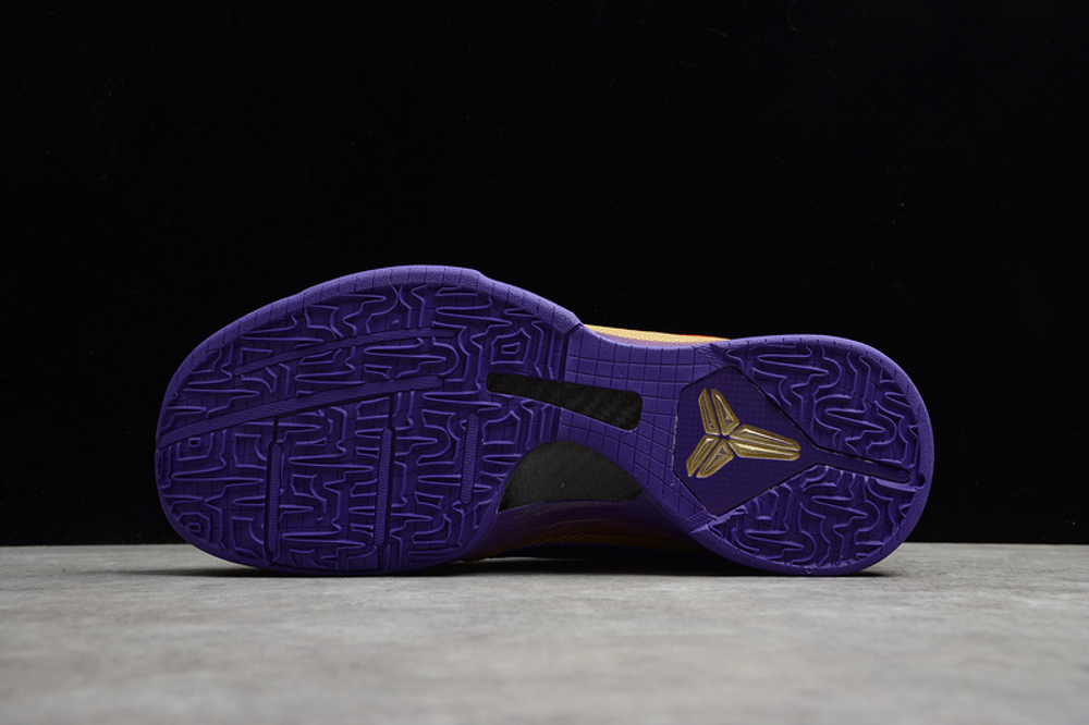 Kobe hall of fame deals