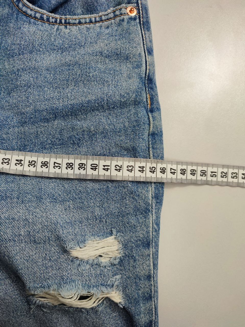 Джинсы H&M модные 42 размер