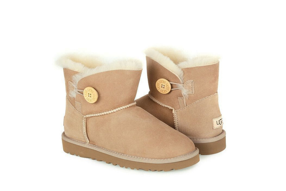 UGG Mini Bailey Button II Sand