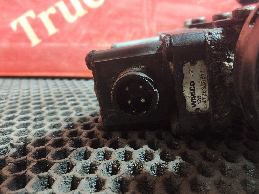 Кран уровня пола