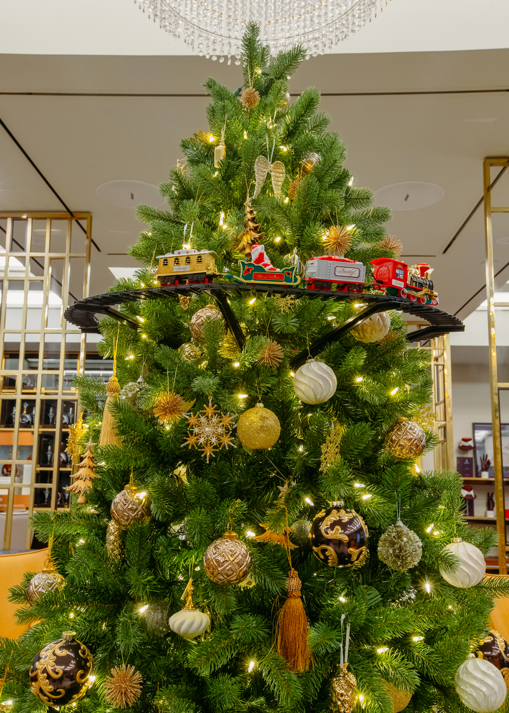 Дизайнерская ель «Новогодний экспресс»