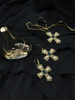 Серьги кресты с кристаллом Лондон блу и жемчугом, оттенок золото