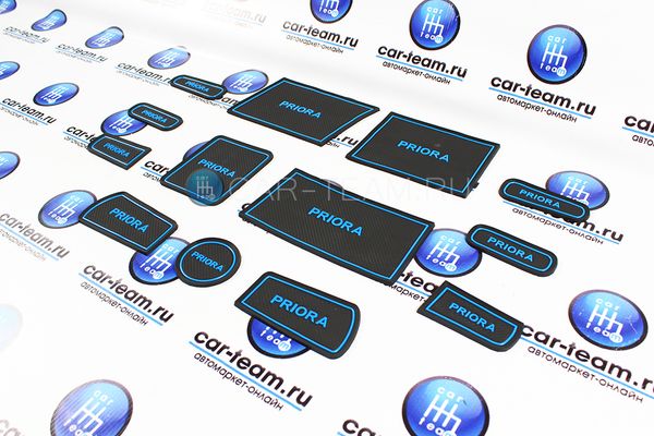 Комплект ковриков панели приборов и консоли на Лада Приора 1