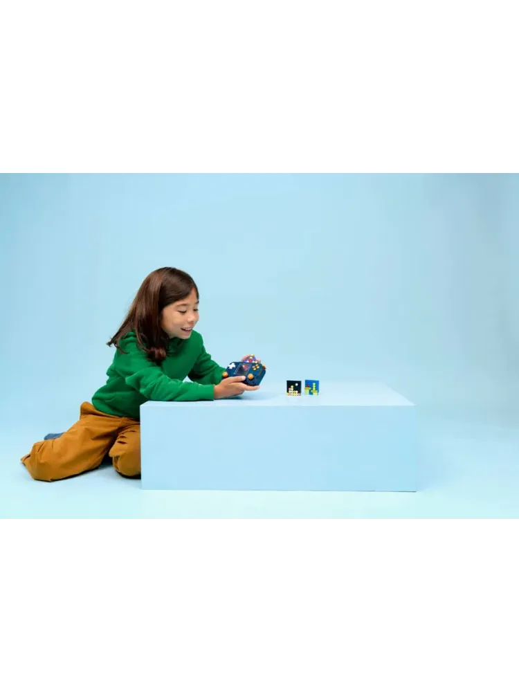 Конструктор Creator 31380 Ретро Игровая консоль 3в1