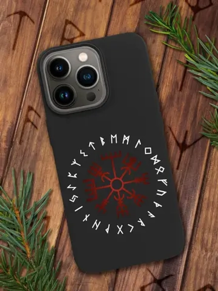 Чехол на iPhone 16 Pro