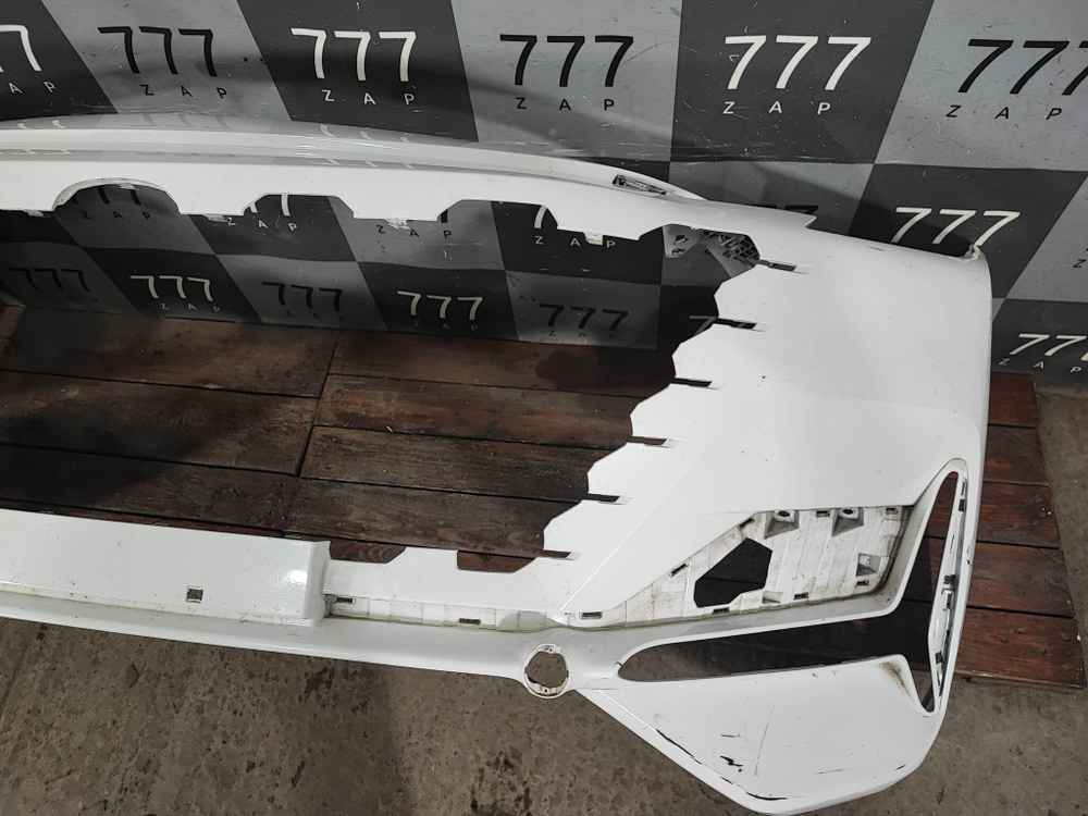 Бампер передний Changan UNI-K 20-нв Б/У Оригинал CD569F2713011400AA