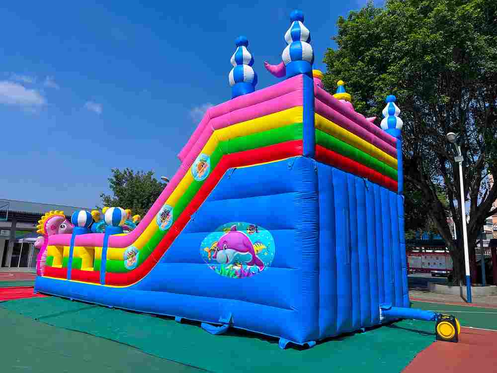 Коммерческий надувной батут «В гостях у дельфинов 2», 10*5*5 м