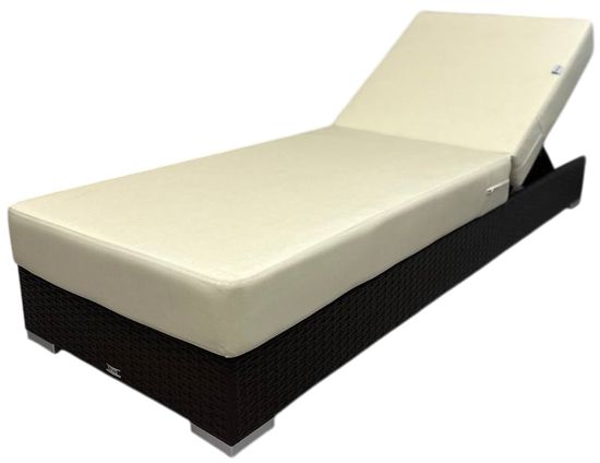 Шезлонг-лежак плетеный с матрасом Mantera