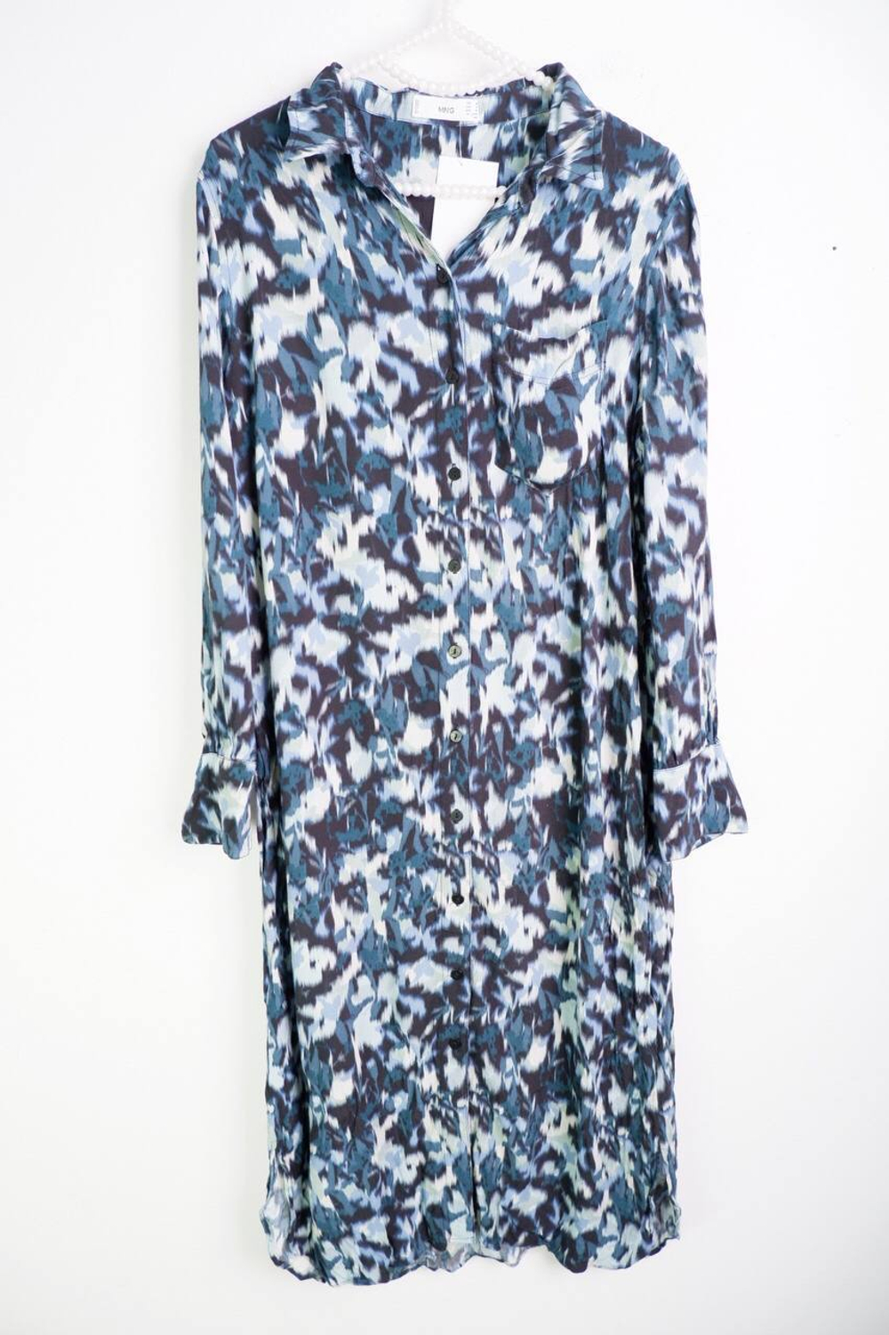 Платье Mango легкое, маркировка М, визуально на 46 размер