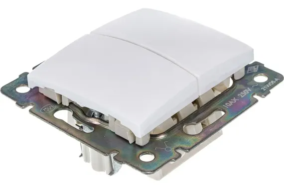 Выключатель Legrand Valena 2-клавишный белый 00756