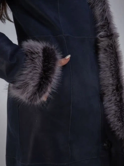 Дубленка зимняя натуральная с капюшоном длинная и теплая