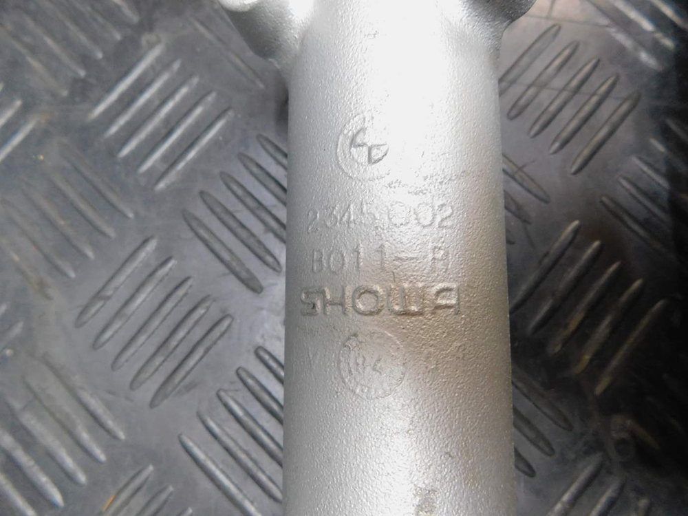 Перья вилки BMW F650 (только стаканы)