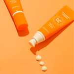 Освежающий солнцезащитный крем Deoproce Hyaluronic Cooling Sun Gel SPF50+ PA+++ 50 г