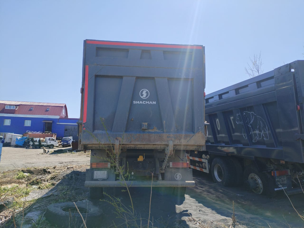 Shacman (Shaanxi) SX* 8x4 Самосвал SX331863366 (Дизельный, 12,5 л, 551 л.с., МТ)