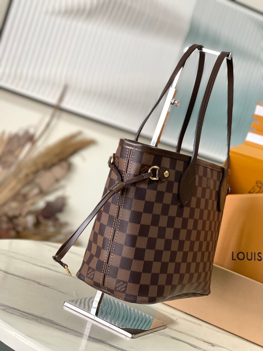 Louis Vuitton Neverfull PM
