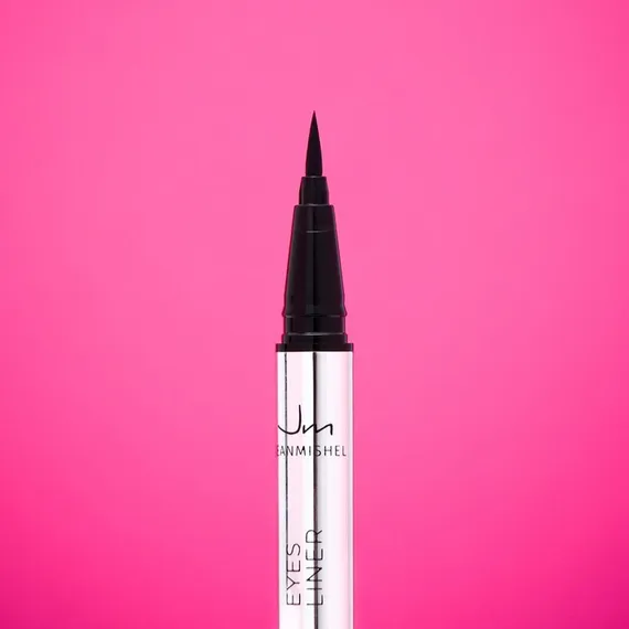 Подводка-фломастер для глаз черная MOON FOR NIGHT, фетровый стержень, черный