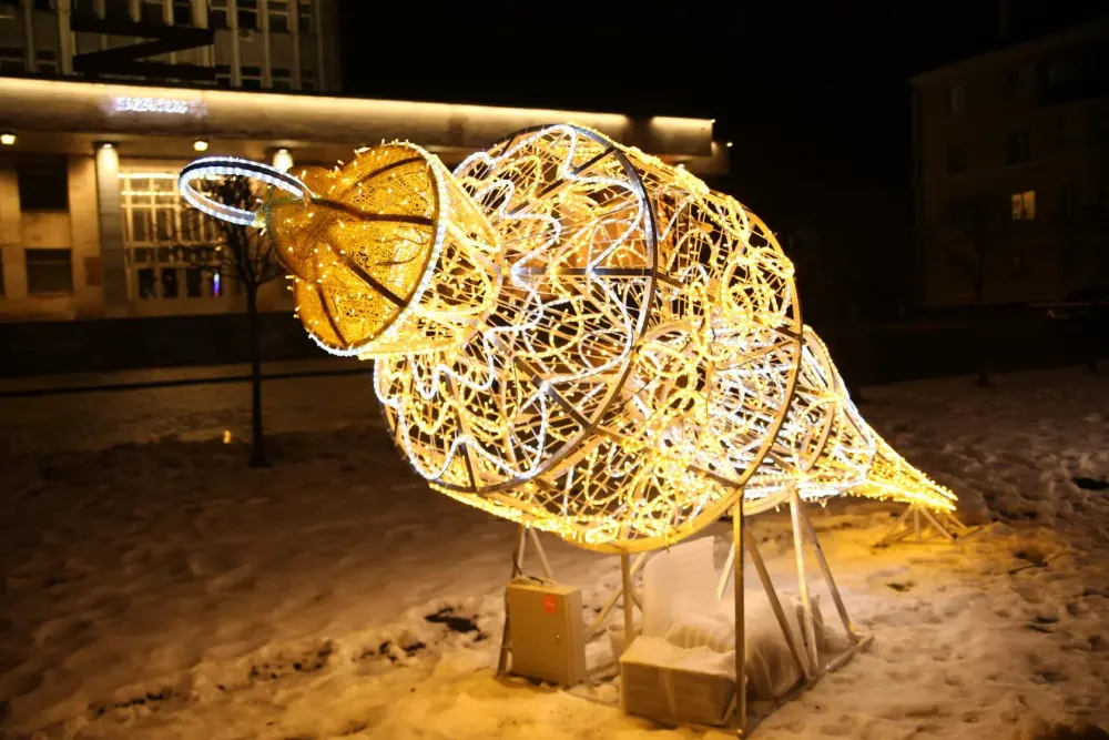 Светодиодный шар - елочная подвеска