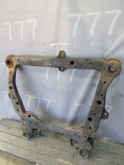 Toyota Camry 50 Подрамник передний Б/У Оригин 5110033072