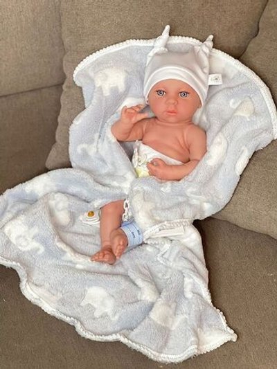 Кукла Marina and Pau 38cм Nana виниловая (M486K)