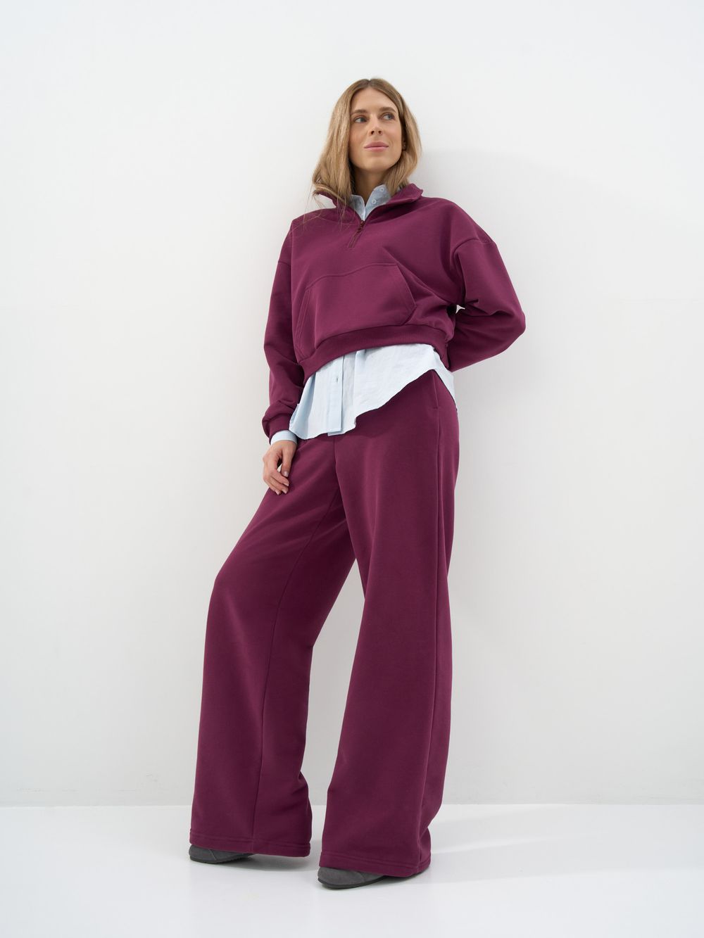 Брюки с велюровым эффектом "Бордо " женские