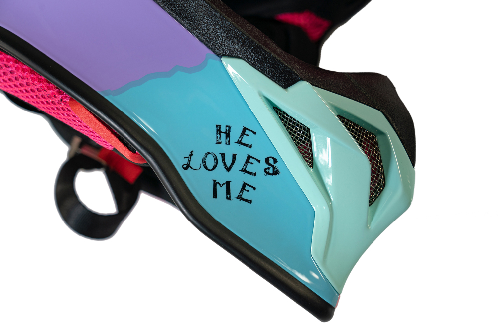 Мотошлем ROQVI QUINN розовый/голубой глянцевый (Мотошлем ROQVI QUINN розовый/голубой глянцевый)