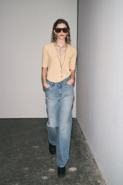 ZARA ТОП С V-ОБРАЗНЫМ ВЫРЕЗОМ, СВЕТЛЫЙ ЖЕЛТО-КОРИЧНЕВЫЙ