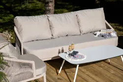 "Верона" диван 3-местный плетеный из роупа, каркас алюминий белый муар, роуп бежевый круглый, ткань бежевая 052