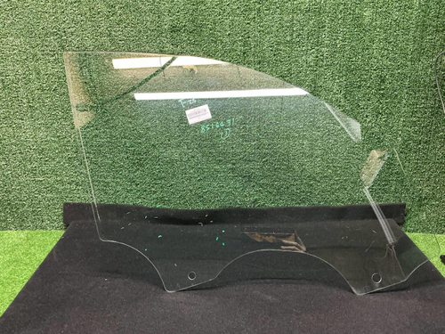 Стекло двери переднее правое BMW X3 F25 (10-17)