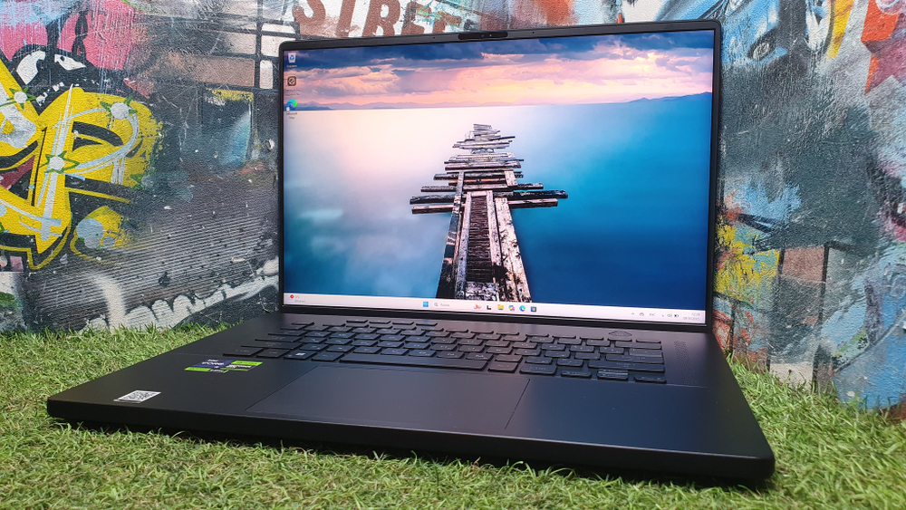 Игровой ASUS i9-13/32 Gb/RTX 4070 8Gb/2.5K/240Hz/ROG Zephyrus M16 GU604V GU604VI-N4125/Windows 11