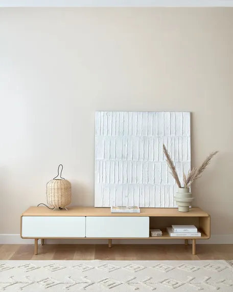 Тумба под ТВ Anielle из массива и шпона ясеня с двумя дверцами 180 x 39 см