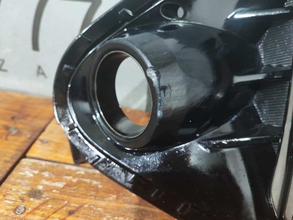 Накладка ПТФ правая Hyundai Solaris 2 (HCR) 20-нв Б/У Оригинал 86522H5510