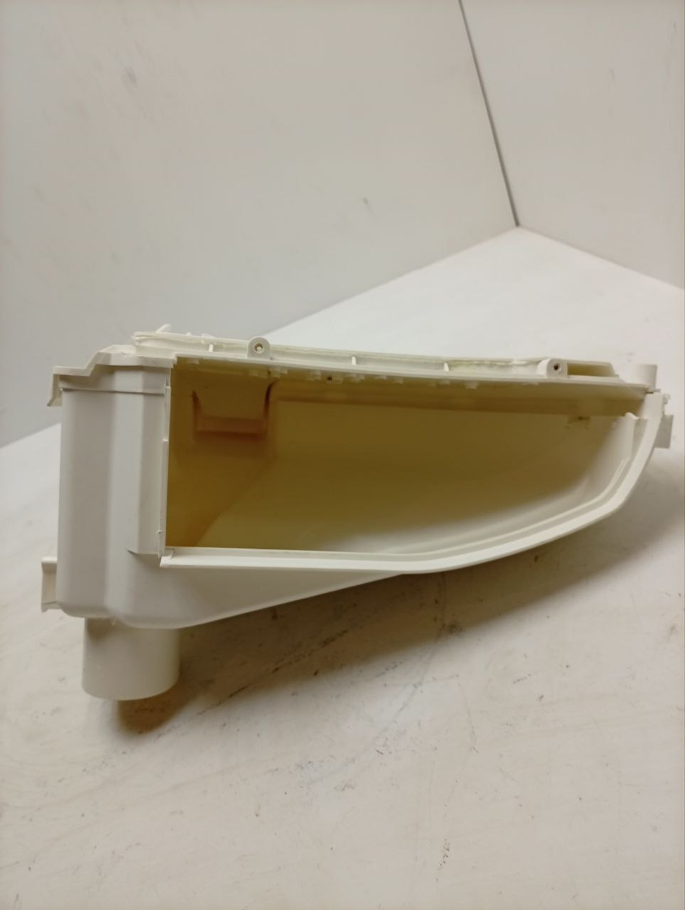 WMSD7105B кт17 Бункер дозатора моющих средств для стиральных машин Hotpoint-Ariston 174003275 б/у