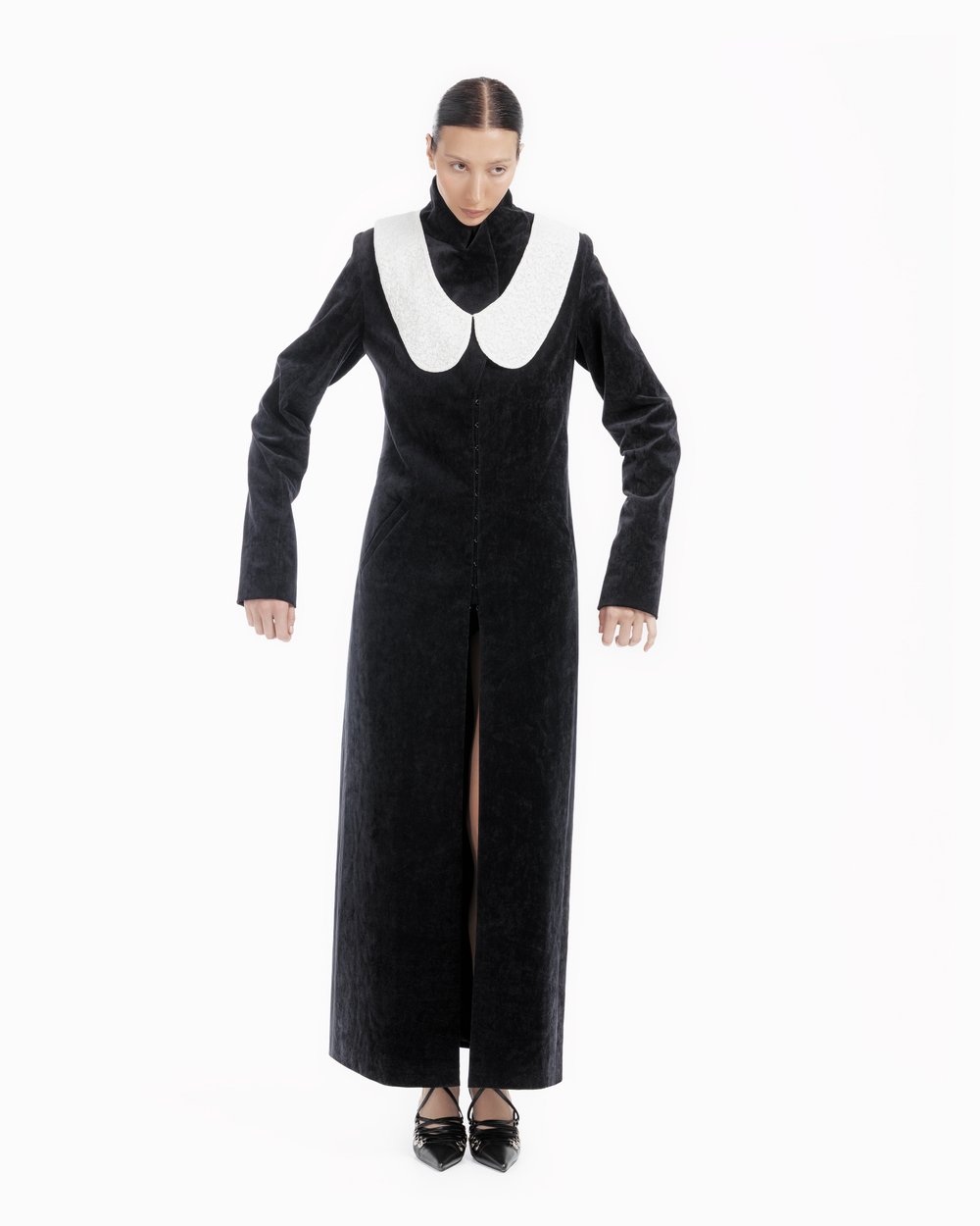 DETACHABLE COLLAR