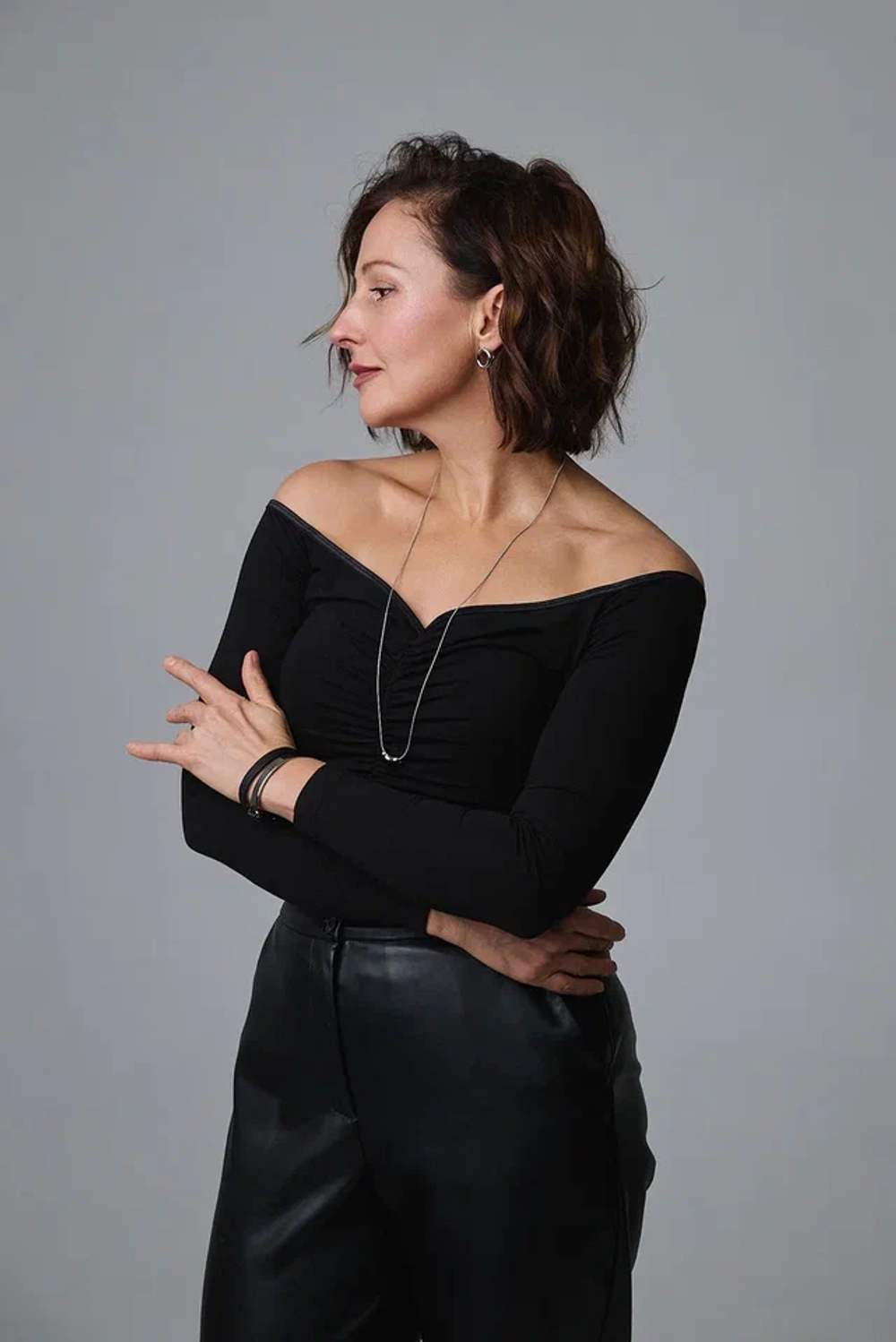 Колье маленькое серебряное сердце на серебряной цепочке с бегунком