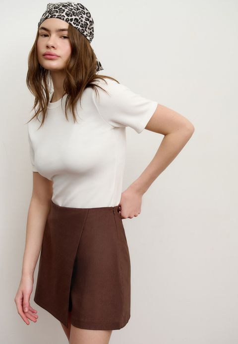 Шорты на запах изо льна