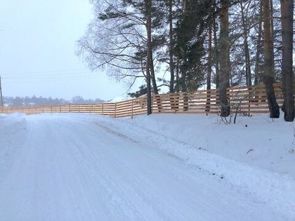 Ограждение «Усадьбы Романово» с южной стороны