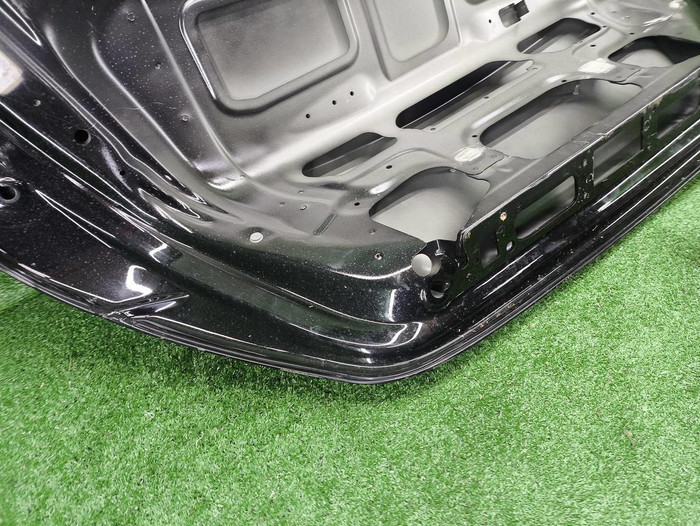 Крышка багажника Mercedes S W221 (05-13) Maybach