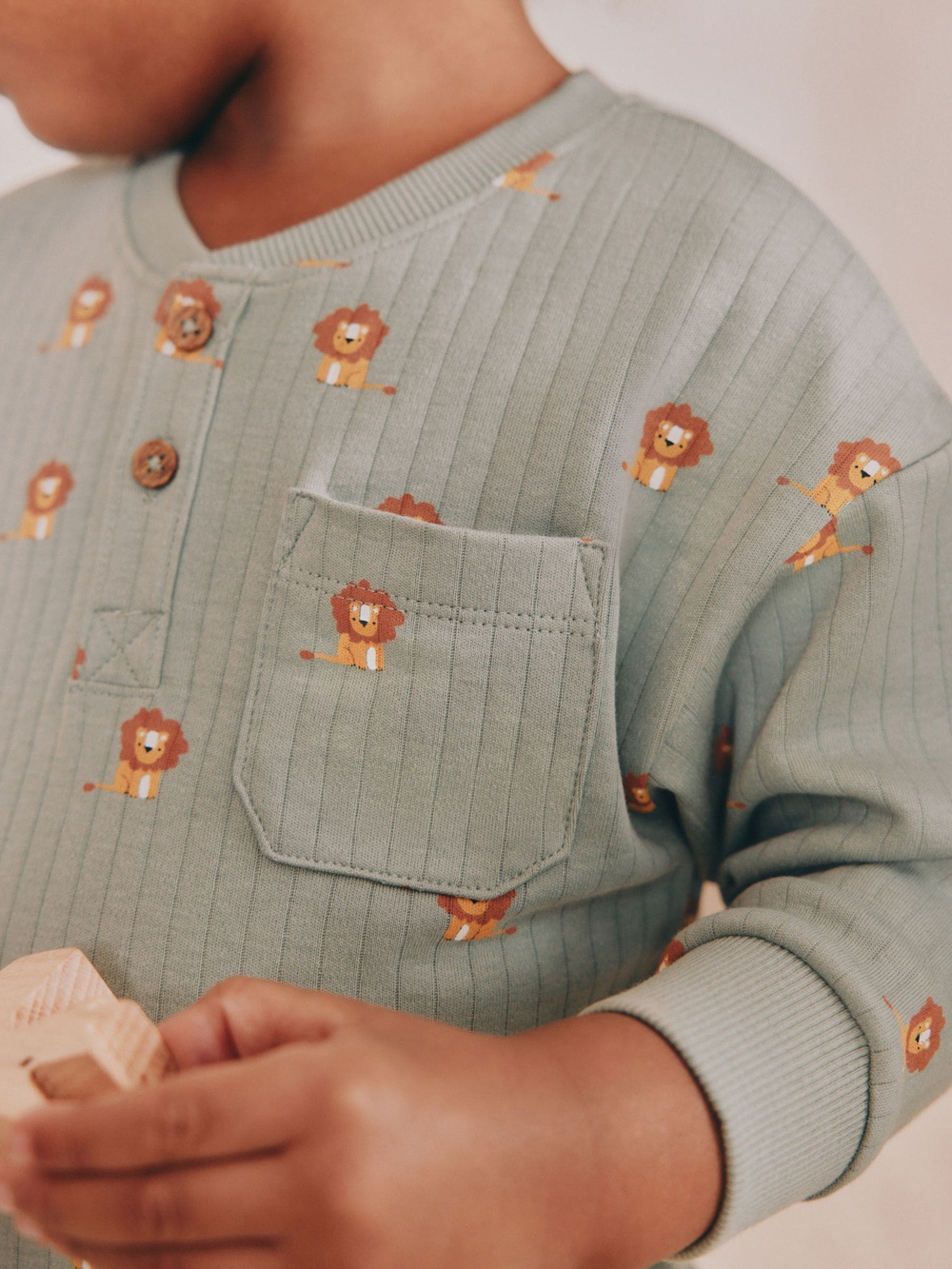 Пижама для мальчика Next AJ0-541, 3 шт., Голубой, Зеленый, Песочный