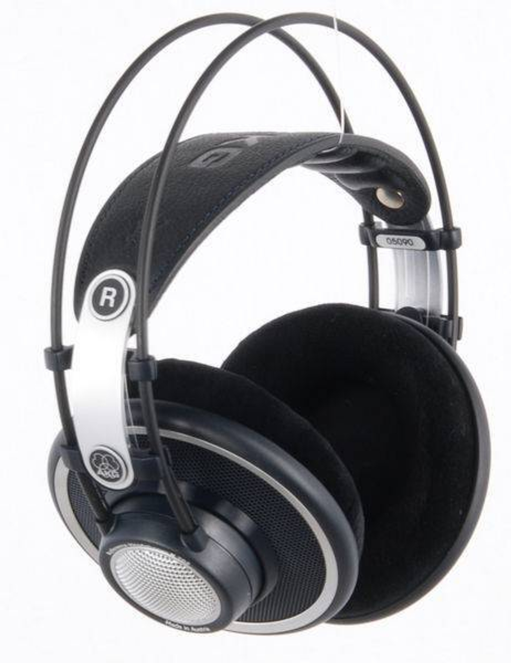 AKG K702 наушники открытые класса Hi-End, 10-39800Гц, 62 Ома