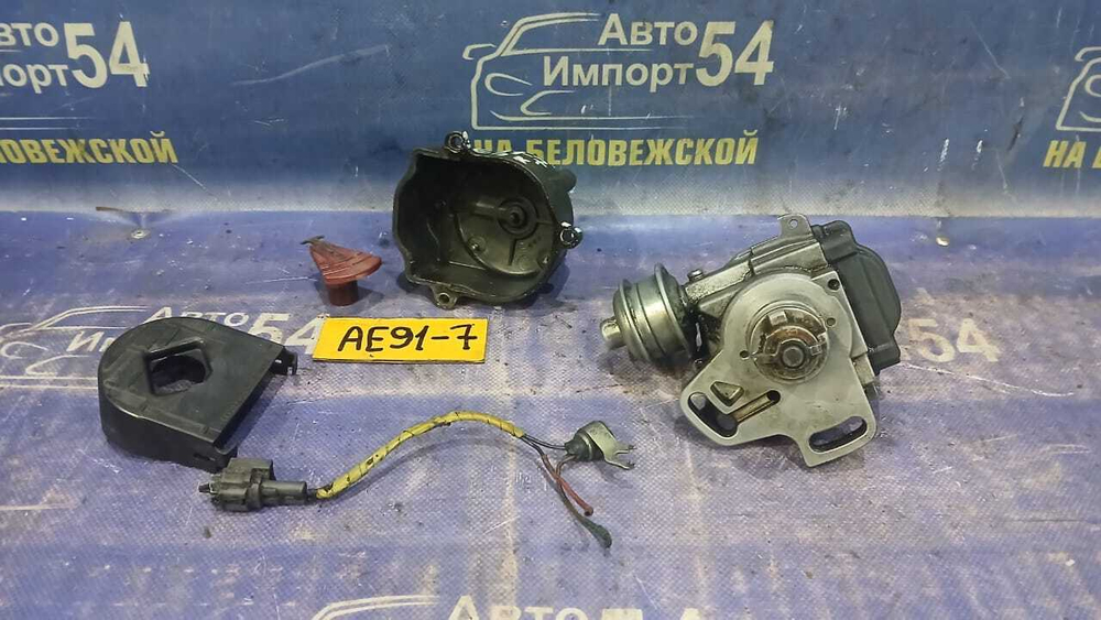 Трамблер TOYOTA LEVIN 1990