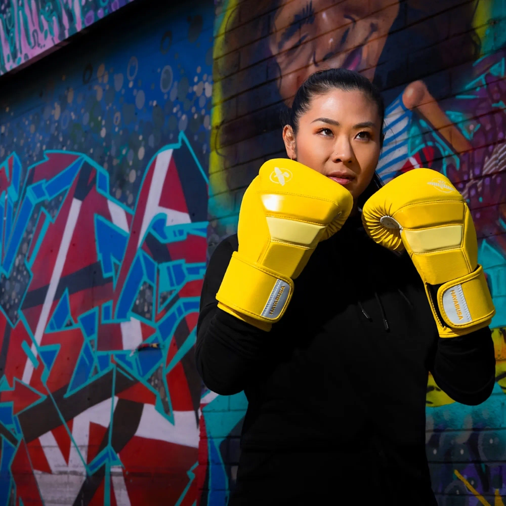 Боксёрские перчатки Hayabusa T3 Neon neon yellow