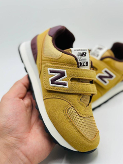 Детские кроссовки на липучке New Balance 574
