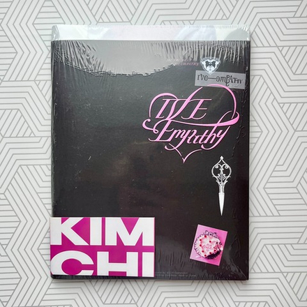 Альбом IVE - IVE EMPATHY (You ver.)