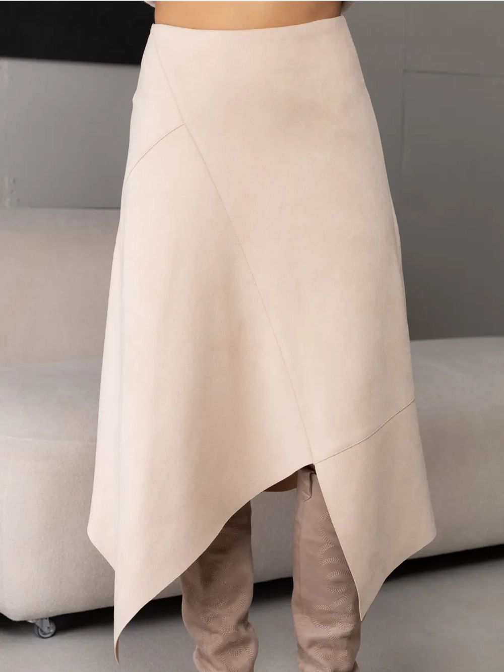 Юбка замшевая трапеция миди