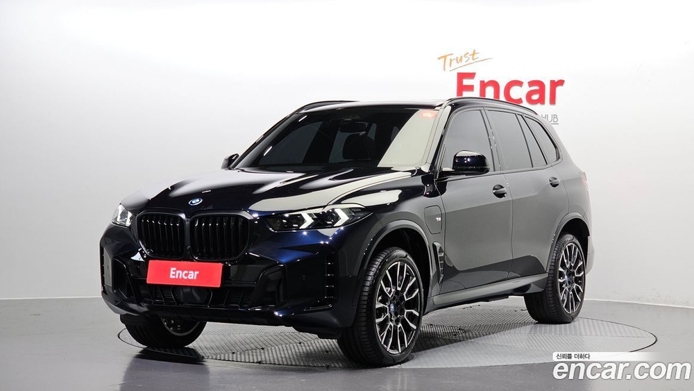 BMW X5 (G05) xDrive 50e M Sports (10.2023)