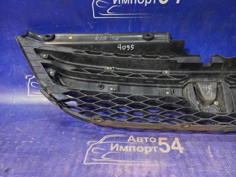 Решетка радиатора Honda ODYSSEY 2003-2006