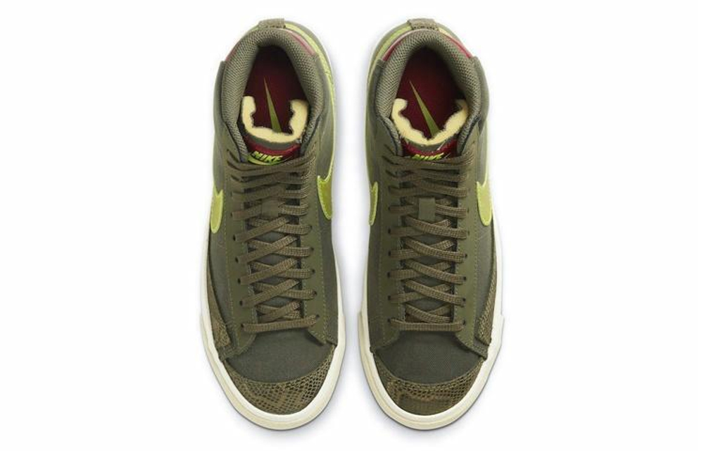 Кроссовки Nike Blazer 77 "Olive Snakeskin" (Женская размерная сетка)
